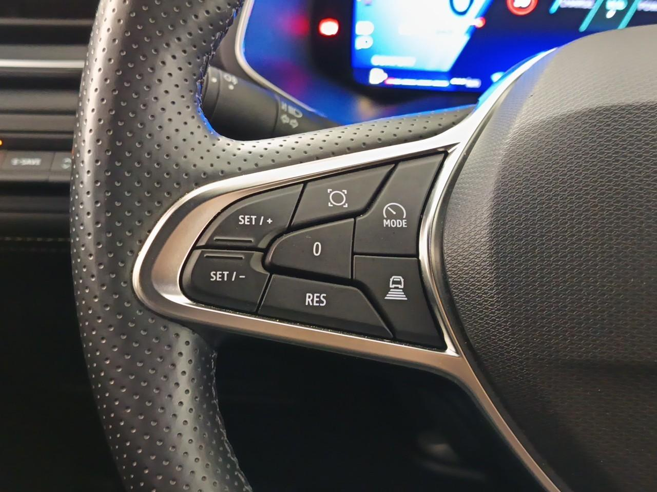 Renault Symbioz e-tech full hybrid 145 iconic — photo 17