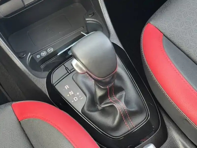 Kia Picanto gt line premium 1.2 84 ch — photo 14