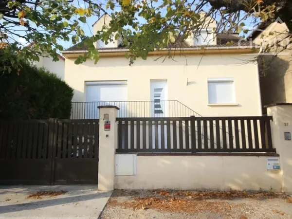 MAISON FAMILIALE 5 CHAMBRES + F2 INDÉPENDANT -