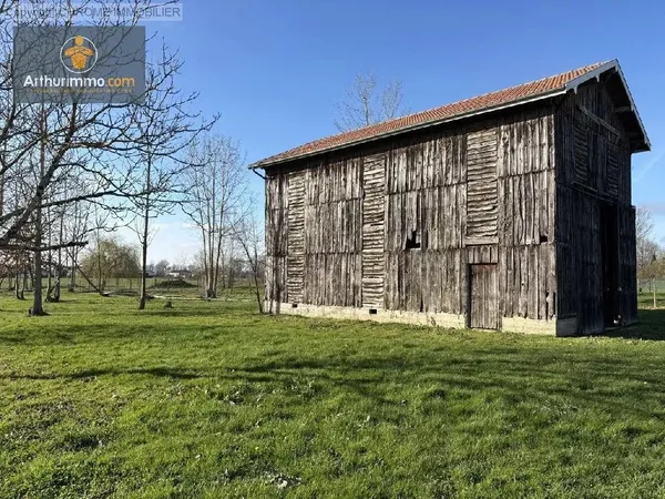 Séchoir sur l'axe Marmande-Casteljaloux