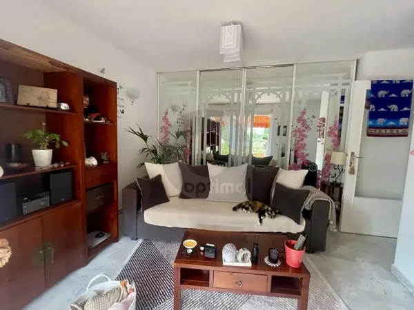 Menton mi-careï Studio 29m² terrasse 23m² cave