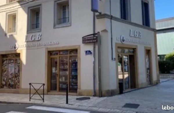 ORANGE CENTRE (84100) - Murs Commerciaux Occupés - 101 m² - Rentabilité 7,7 % à 8,3 %