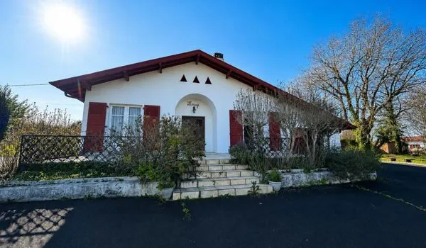 Maison 2 pièces 75 m²