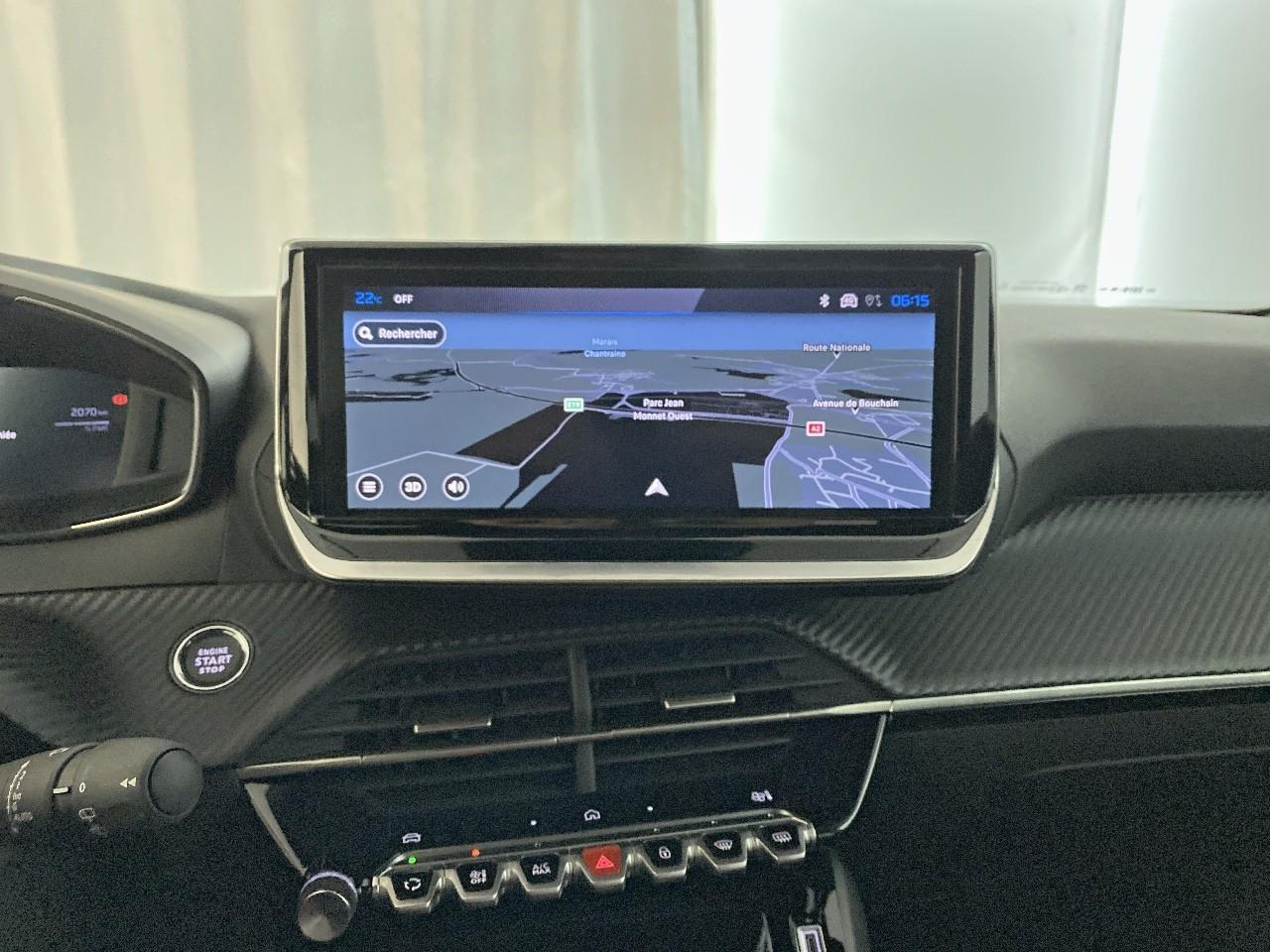 Peugeot 2008 hybrid 145 ch e-dcs6 allure — photo 14