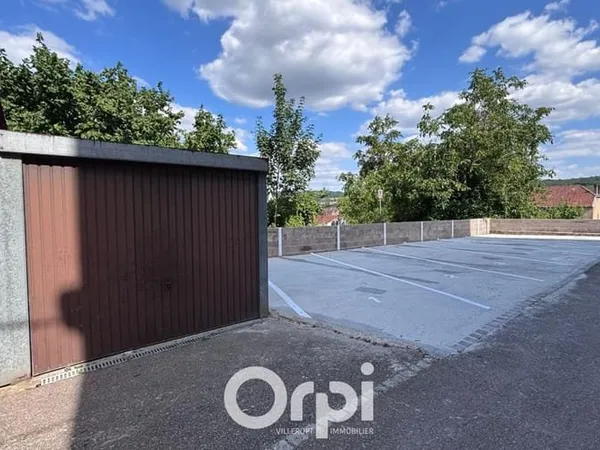 Parking/Garage