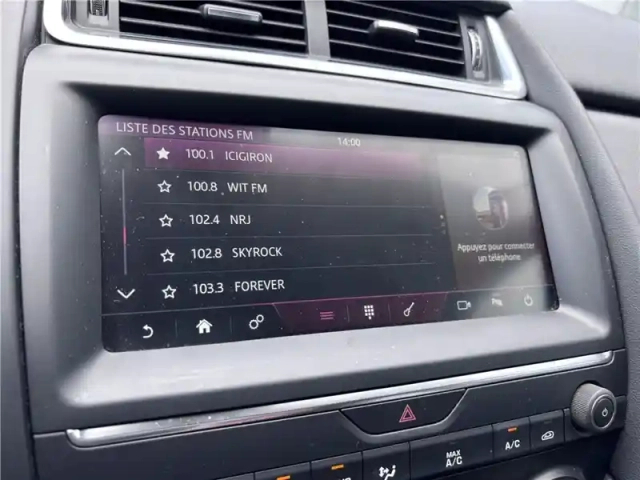 Jaguar E-Pace 2.0 d - 150 ch awd bva — photo 26