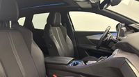 Peugeot 3008 HYBRID 225ch GT e-EAT8 — photo 15