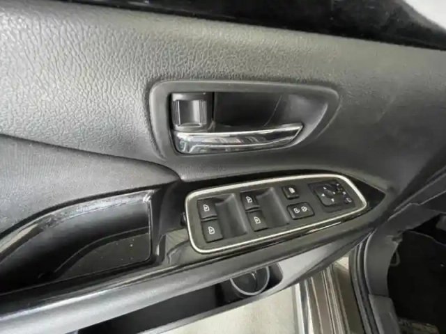 Mitsubishi Outlander phev twin motor business 4wd euro6d-t evap 5cv — photo 12