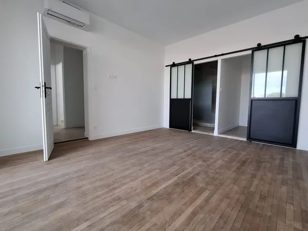 Maison 5 pièces 146 m²
