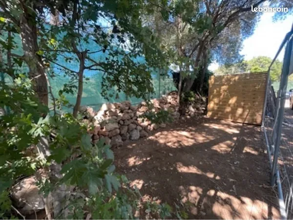 Location terrain potager-loisirs, parking Sanary sur mer