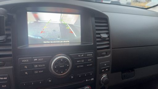 Nissan Navara 2.5 dCi 190 4WD - Double Cabine Xe – 2015 – 124880 km – Diesel – Boîte Manuelle — photo 27