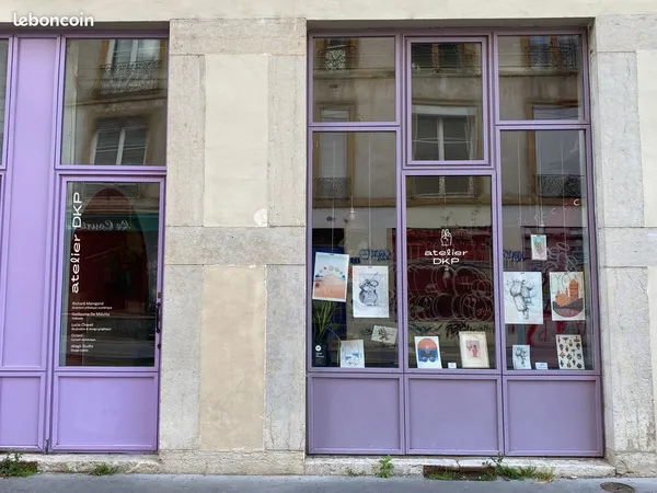 Place disponible - Atelier partagé / coworking convivial - Lyon 7