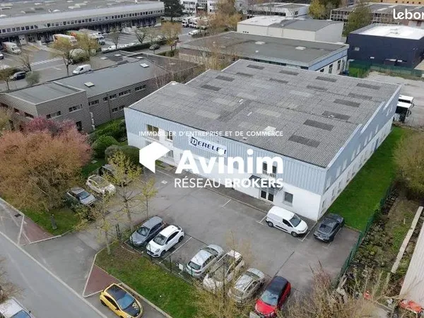 Entrepôt 1470 m² Buc