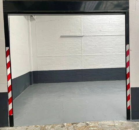 Local 56 m²