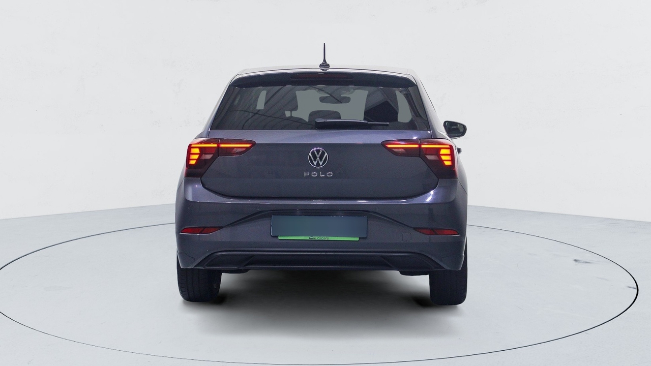 Volkswagen Polo — photo 4