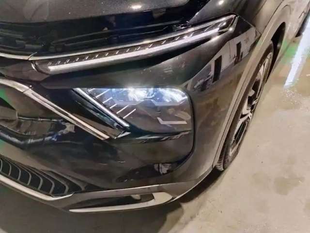 Citroën C5 x hybride rechargeable 225 s&amp;s e-eat8 — photo 8