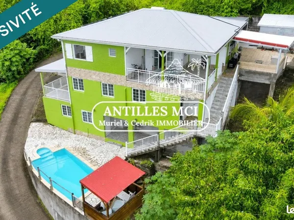 Propriété 6 pièces 163 m²