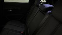 Peugeot 3008 HYBRID 225ch Allure Pack e-EAT8 — photo 13