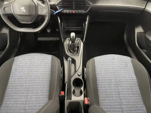 Peugeot 208 puretech 75 s&amp;s bvm5 — photo 30