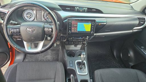 Toyota Hilux X-Tra Cabine 2.8  D-4D 204 4X4 BVA6 - Invincible – 2022 – 107777 km – Diesel – Boîte Automatique — photo 15