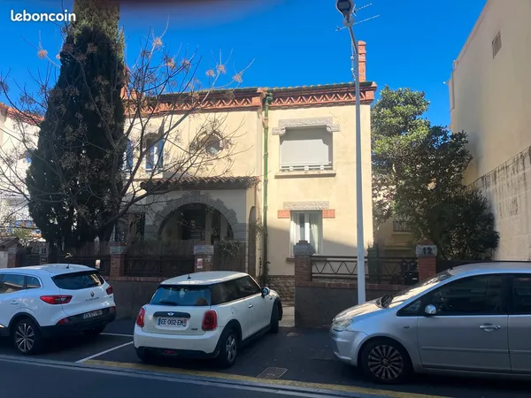 F5 proche lycee arago
