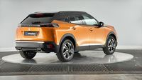 Peugeot 2008 1.2 PureTech 130ch S&S GT EAT8 — photo 5