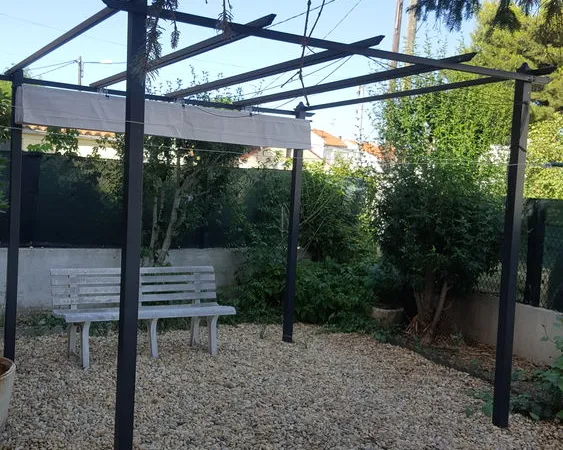Narbonne maison avec jardin et garage à 2 pas des Halles
