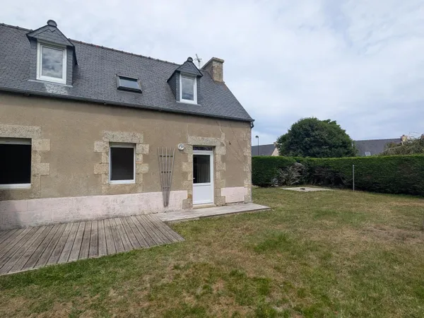 Jolie maison avec jardin à quelques minutes de la mer