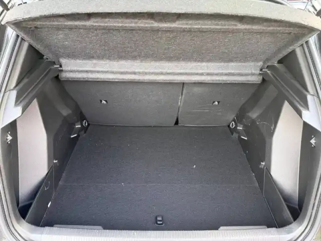 Peugeot 2008 electrique 50 kwh 136 ch — photo 42