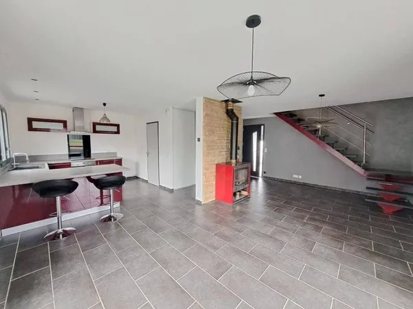 Maison 4 pièces 93 m²