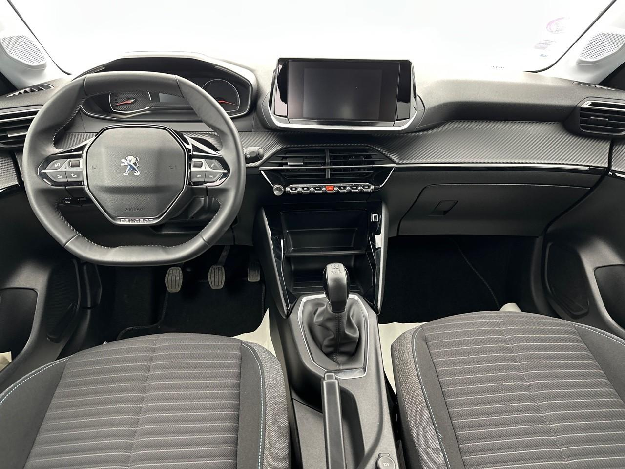 Peugeot 208 puretech 75 s&s bvm5 style — photo 11