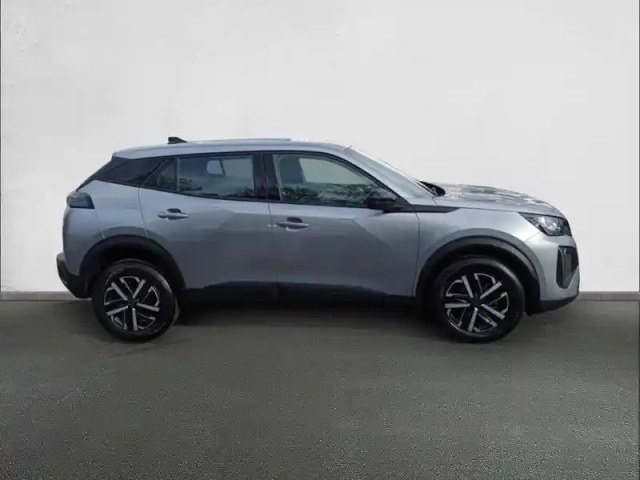 Peugeot 2008 hybrid 145 e-dcs6 — photo 4