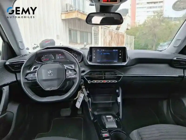 Peugeot 2008 puretech 130 s&amp;s eat8 — photo 44