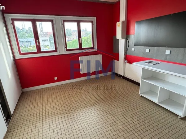 Local 50 m² Foucarmont