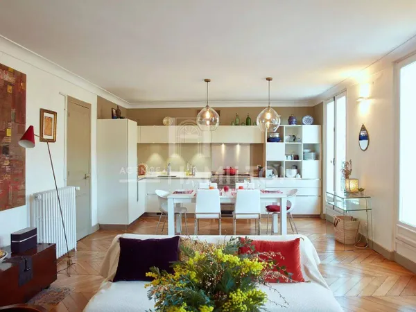 Appartement 4 pièces 98 m²