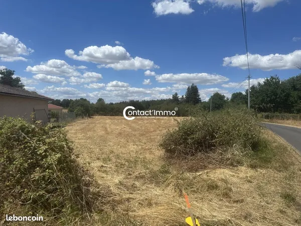 Terrain 1193 m² Bort-l'Étang