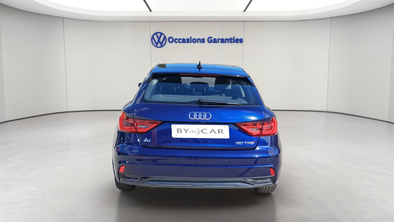 Audi A1 Sportback 30 TFSI 110 ch S tronic 7 — photo 4