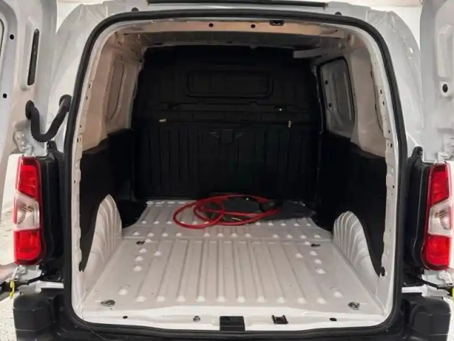 Citroën Berlingo van m 800kg electrique 136ch batterie 50 kwh — photo 7