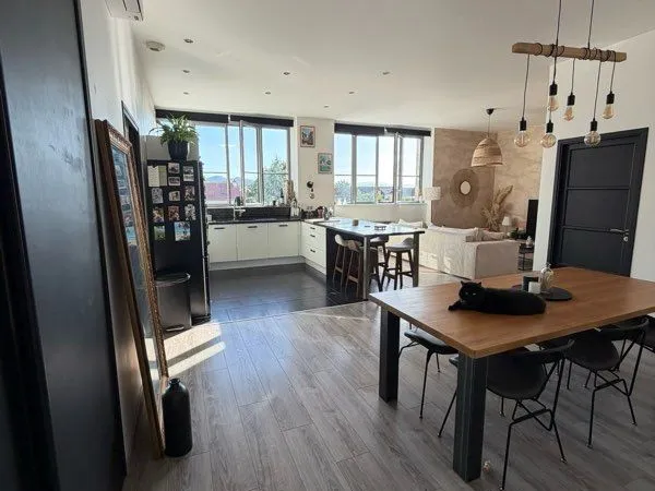 Appartement - Hyper centre Autun - Parking privé