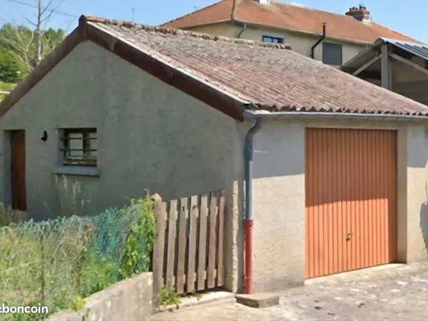 Garage 6x4m sécurisé pour stockage voiture , motos ou autres