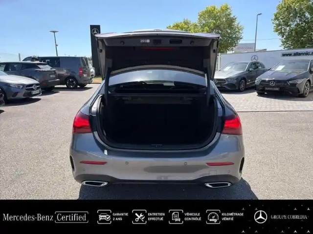 Mercedes Classe A berline 200 d 150ch amg line 8g-dct — photo 12