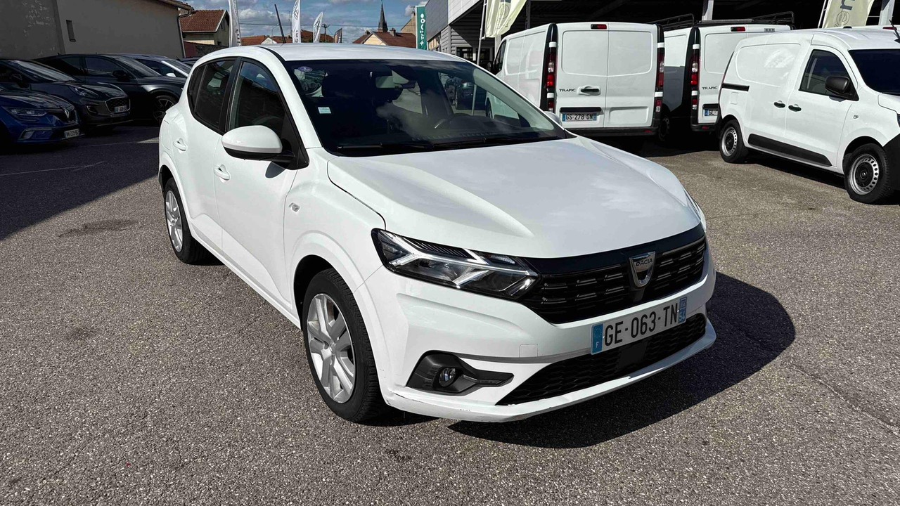 Dacia Sandero TCe 90 CVT - 22 — photo 7