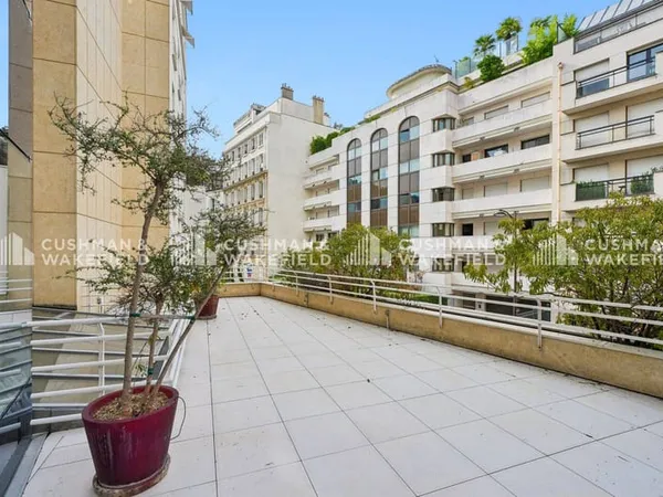 Bureaux 199 m²