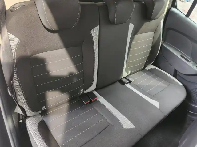 Dacia Sandero tce 90 — photo 32
