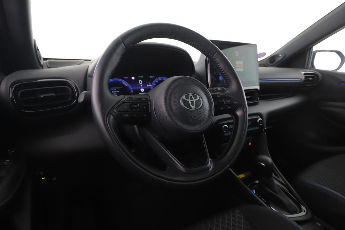 Toyota Yaris 1.5 Hybride Premiere — photo 11