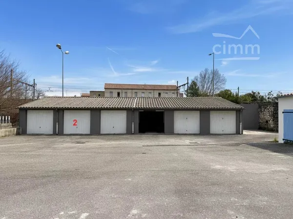 GARAGE proche centre ville