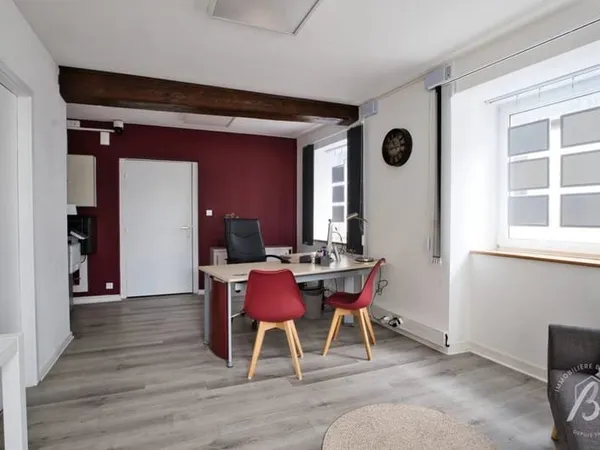 Bureau et espace de travail Location Obernai   1050€