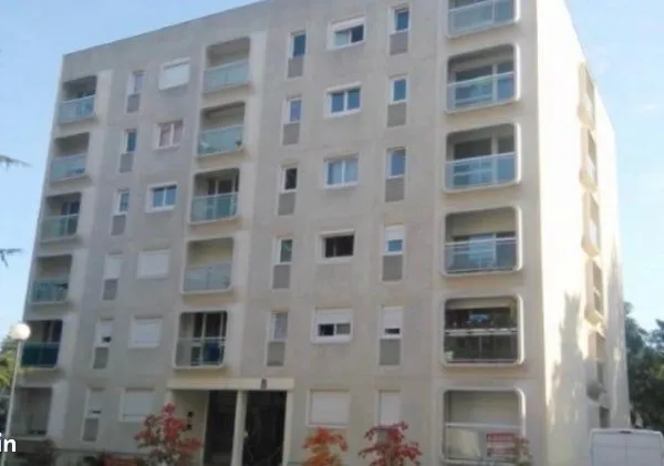Rennes - quartier patton - t2 avec balcon, cave et parking app t2 de 43 m2 vendu loue