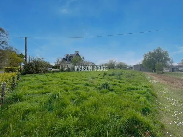 Terrain 599 m²