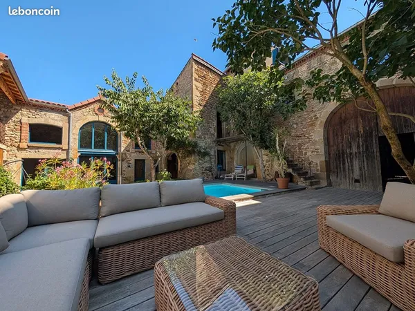 Maison 7 pièces 190 m²
